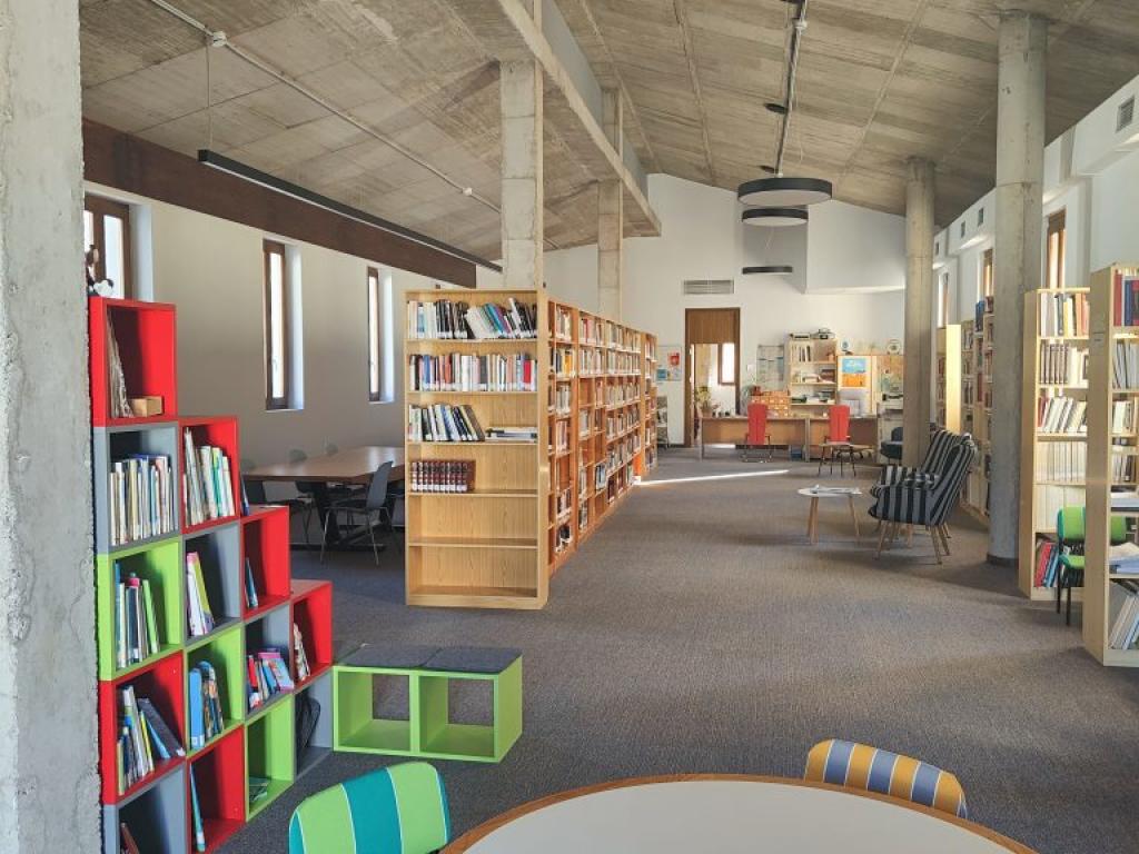 Biblioteca en Espacio Cultural El Convento